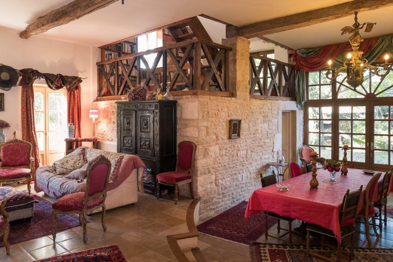 La Cuverie Du Chateau Corcelles-les-Arts Kültér fotó